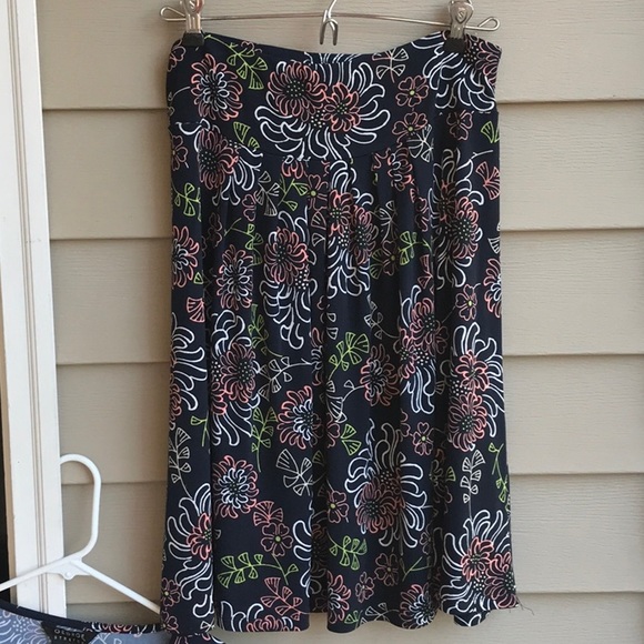 Matching seperates! Two different sizes! - Picture 3 of 5